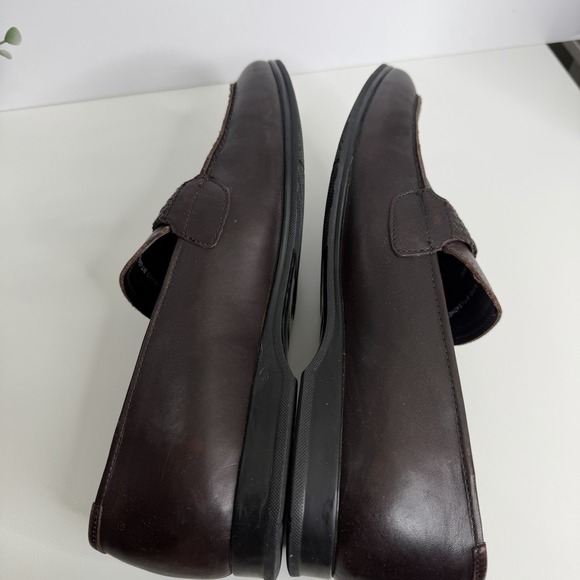 Tommy Bahama Mens Manhattan Island‎ Brown Leather Slip On Loafers Shoes 9 1/2M